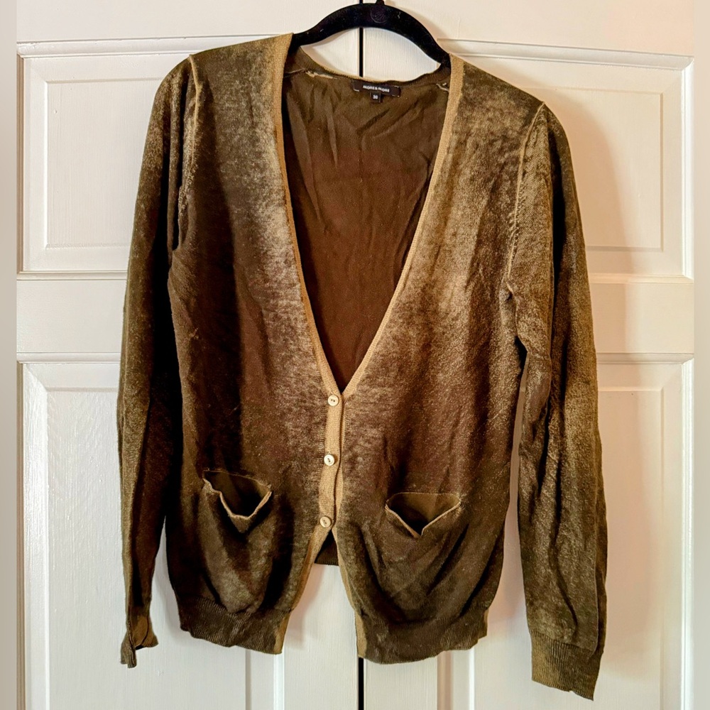 Green Cardigan with Deep V-Neck and Long Sleeves